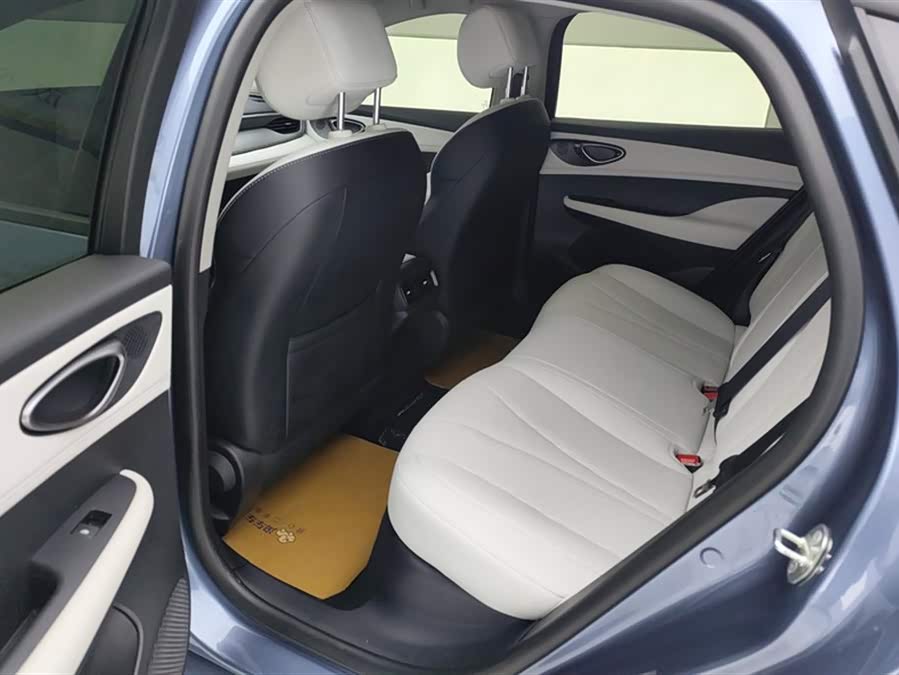 BYD Seal 05 DM-i 2025 immagine di auto #12