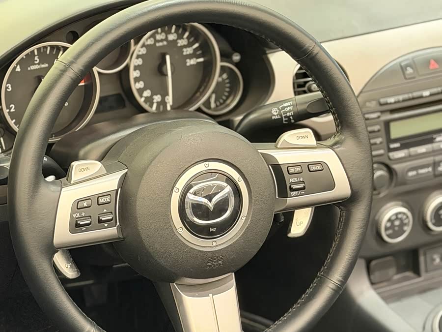 马自达 马自达MX-5 2011 汽车图片 #12