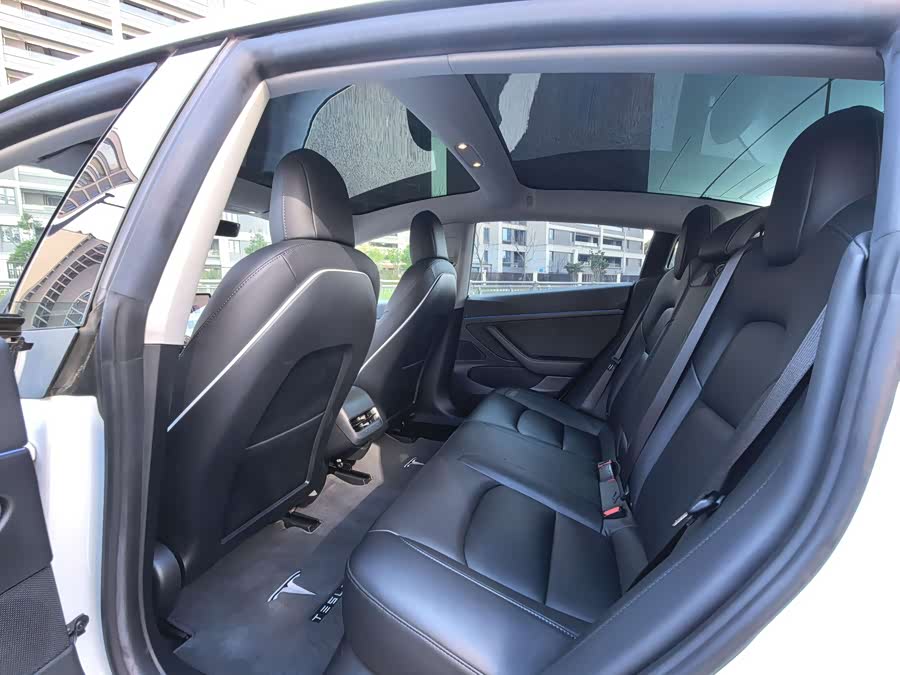 Tesla Model 3 2020 image de voiture #12