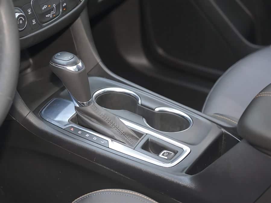 Chevrolet Equinox 2019 #12 Chevrolet Equinox 2019 car image #12