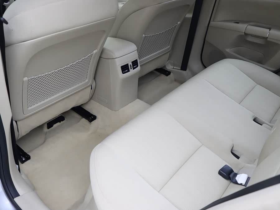 Suzuki 2013 car image #12