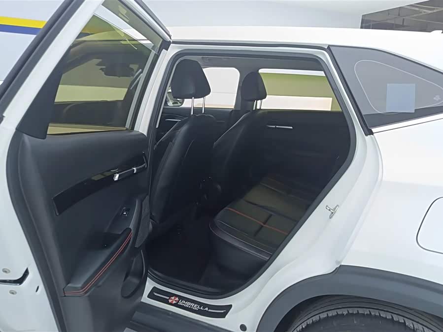Kia Stonic 2020 car image #12