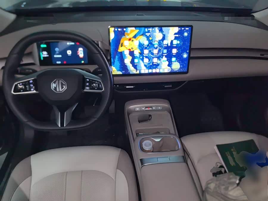 MG ES5 2025 immagine di auto #12