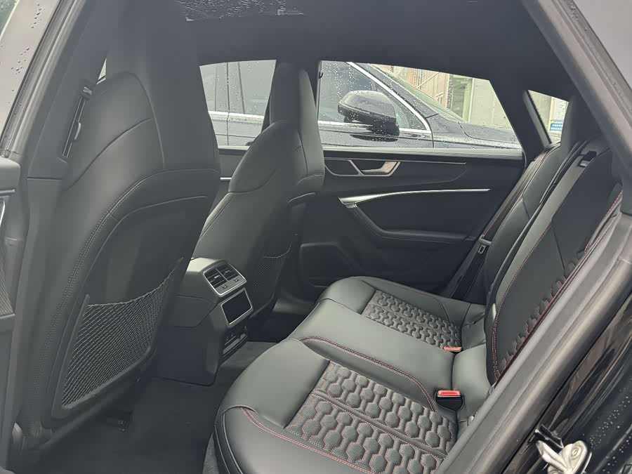 Audi RS 7 car image #12