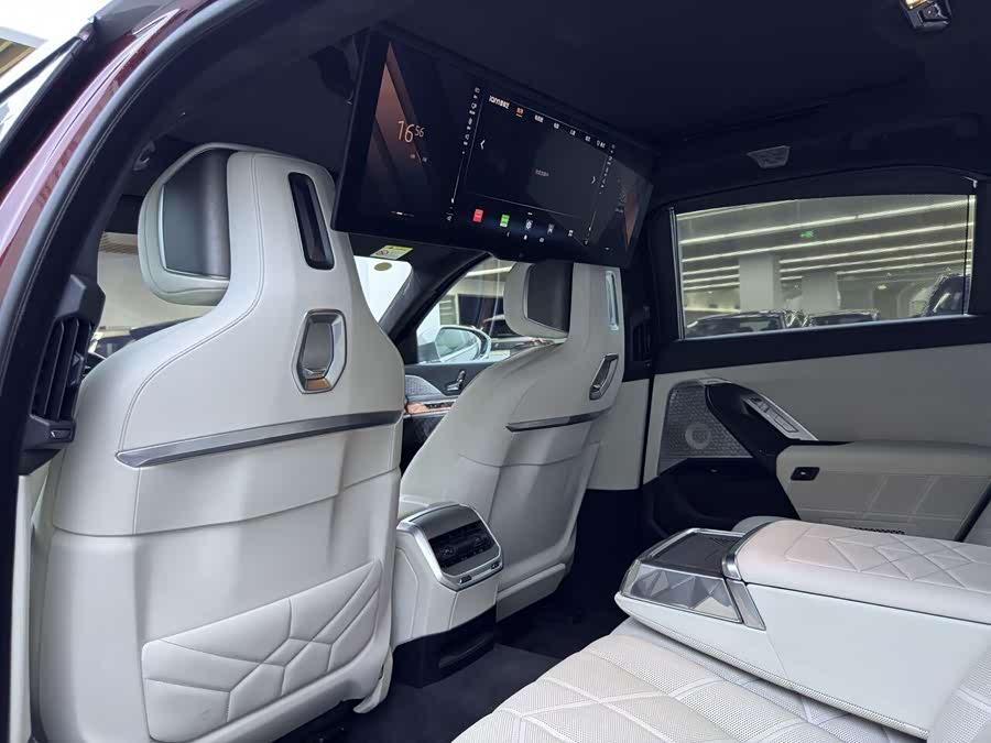 宝马 宝马i7 2023 汽车图片 #12