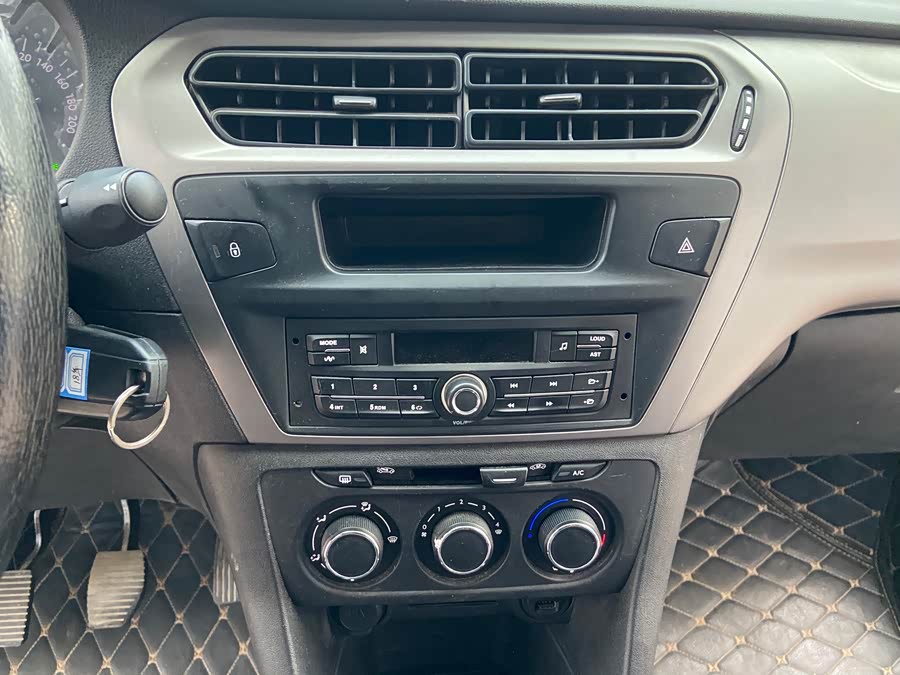 Citroen C-Elysée 2018 #12 Citroen C-Elysée 2018 immagine di auto #12