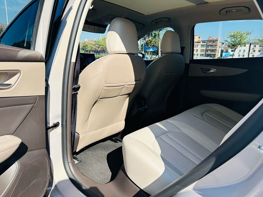 MG ES5 2024 #12 MG ES5 2024 car image #12