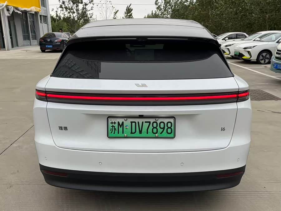 理想汽车 理想i6 2025 汽车图片 #12