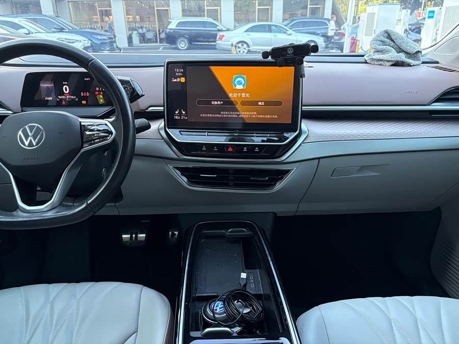 Volkswagen ID.6 X 2022 immagine di auto #12