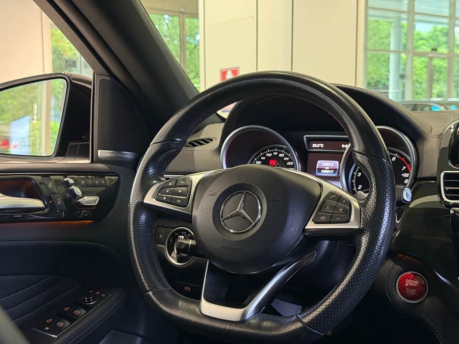 Mercedes-Benz GLE Coupe AMG 2017 car image #12