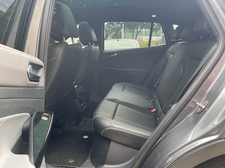 Volkswagen ID.4 X 2023 #12 Volkswagen ID.4 X 2023 car image #12