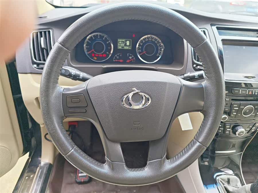 GEELY GC7 2014 #12 GEELY GC7 2014 car image #12