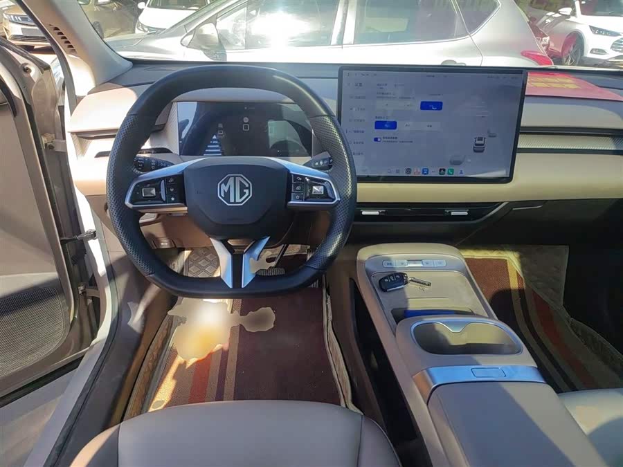 MG ES5 2024 car image #12