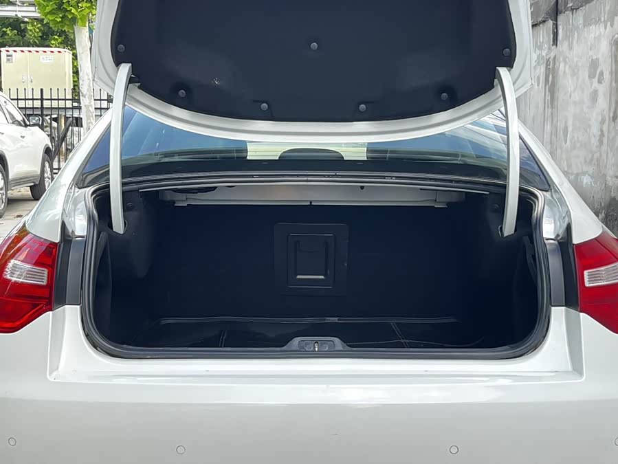 雪铁龙 雪铁龙C5 2015 汽车图片 #12