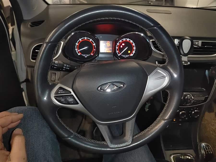 Chery Arrizo 3 2014 car image #12