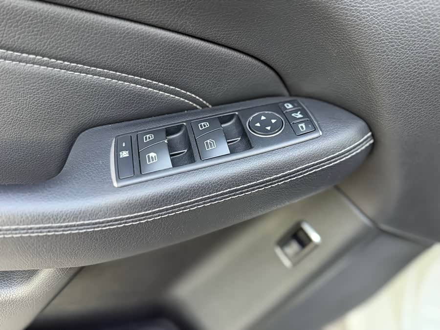 Mercedes-Benz M Class 2014 #12 Mercedes-Benz M Class 2014 car image #12