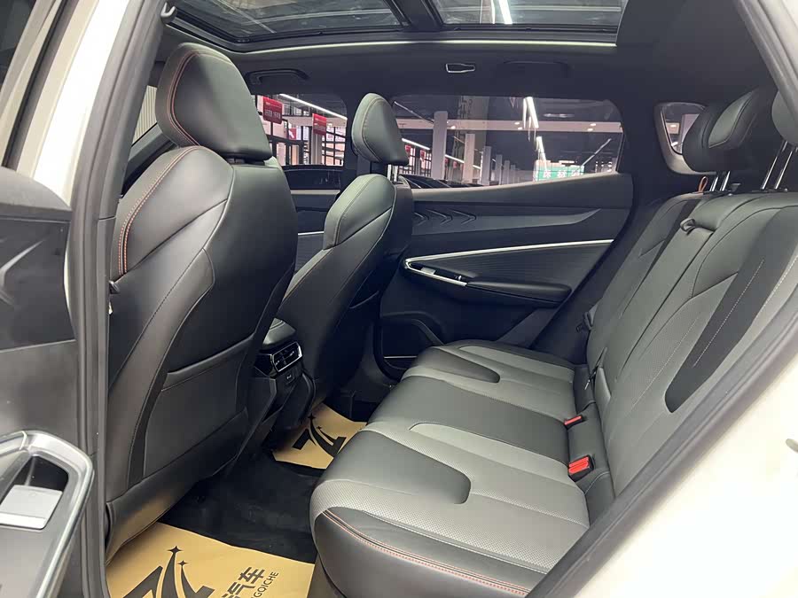 GEELY Monjaro MHEV 2023 car image #12