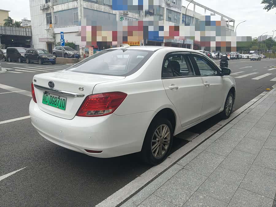 BYD e5 2018 #12 BYD e5 2018 car image #12