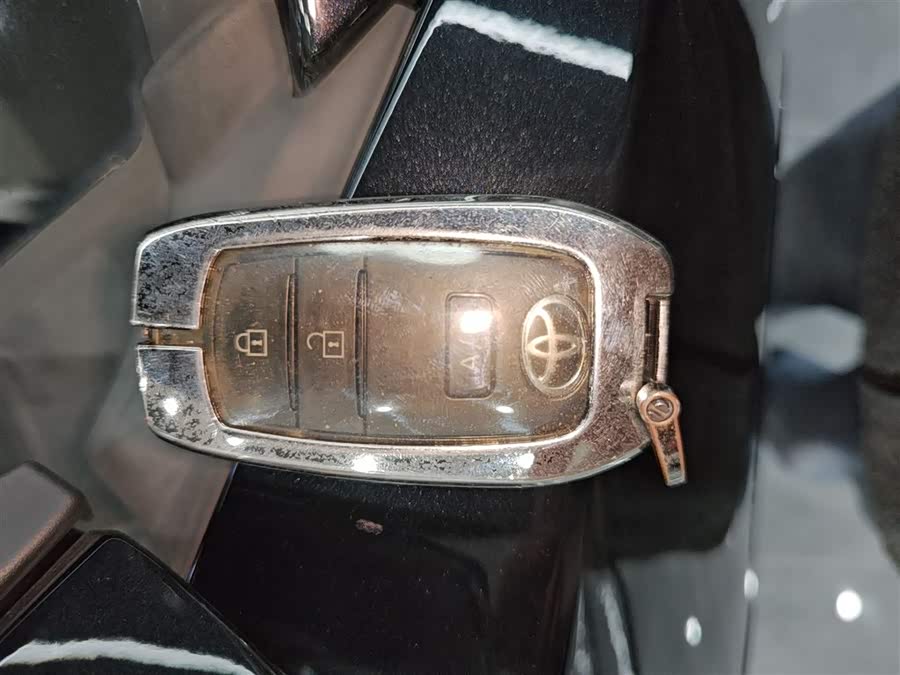 丰田 一汽丰田bZ4X 2023 #12 丰田 一汽丰田bZ4X 2023 汽车图片 #12