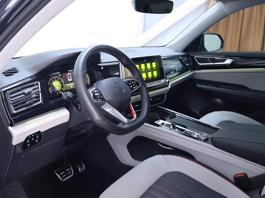 Volkswagen Teramont 2024 car image #12