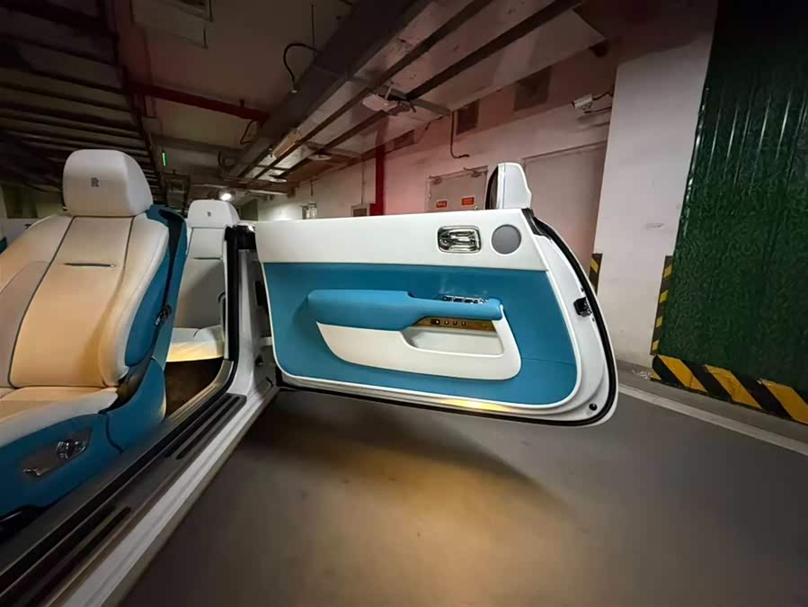 Rolls-Royce Dawn 2018 car image #12