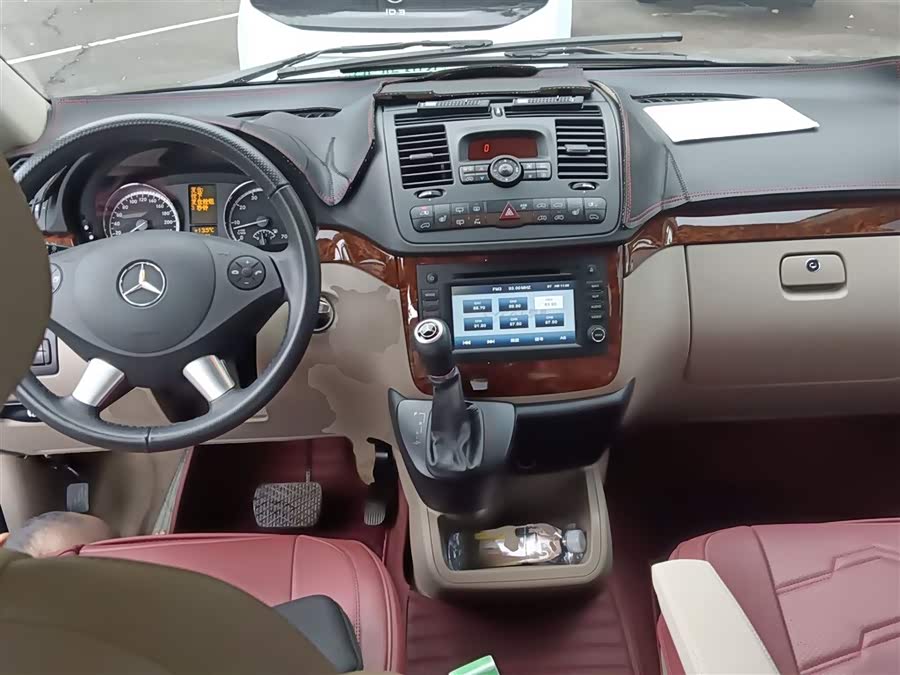 奔驰 唯雅诺 2014 汽车图片 #12