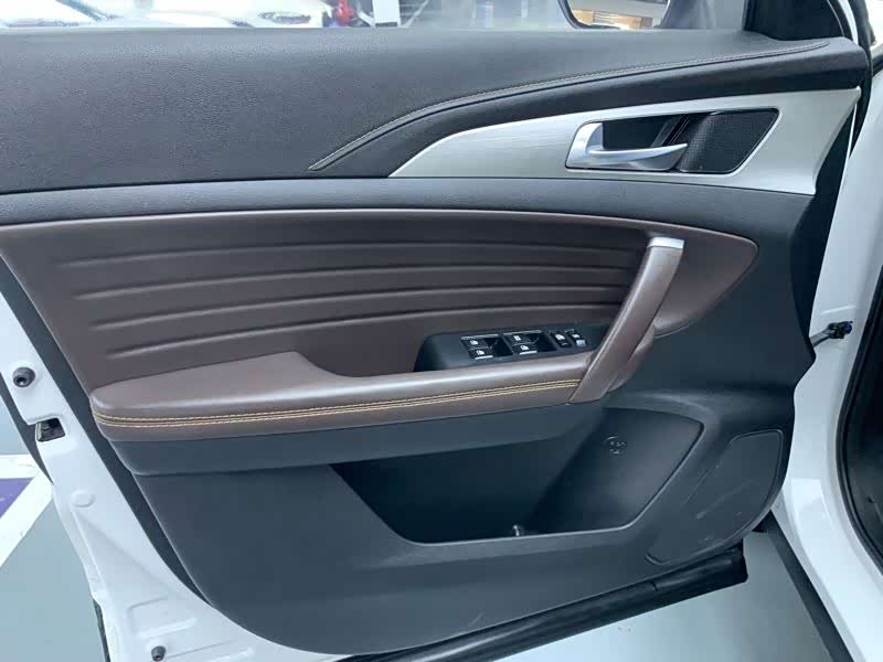 Changan CS35 Plus 2020 immagine di auto #12