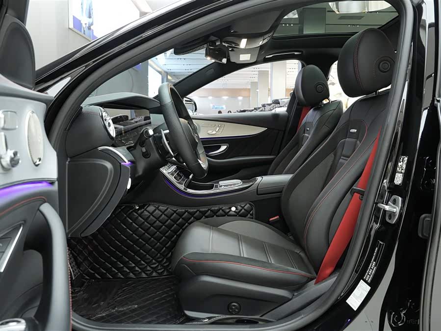 Mercedes-Benz E AMG 2023 immagine di auto #12