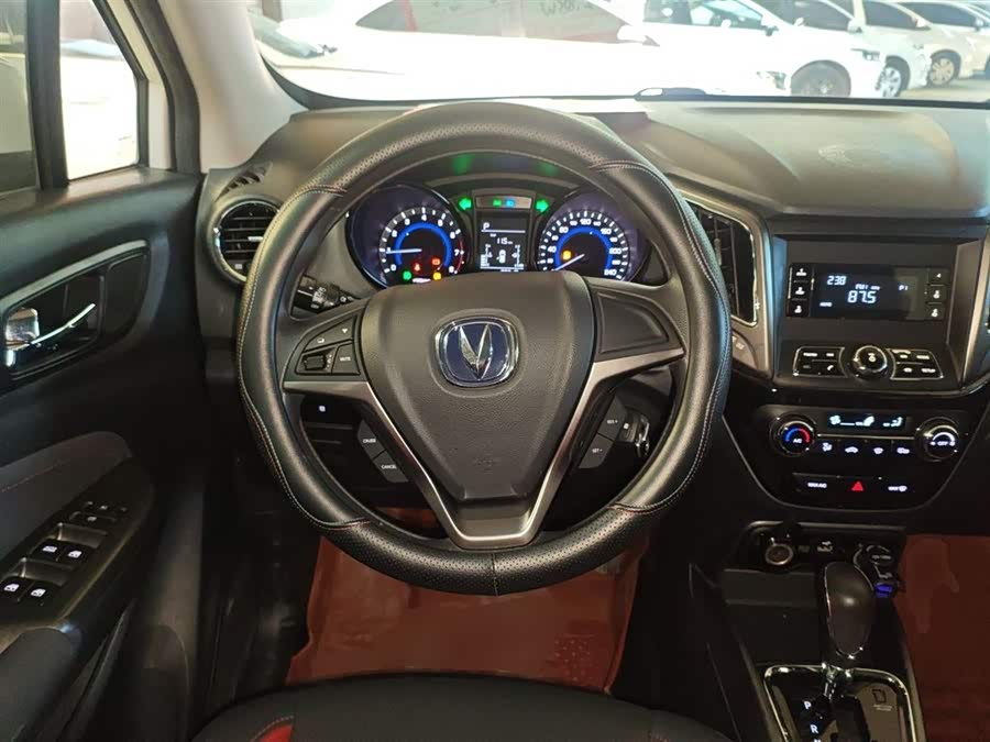 Changan CS15 2018 #12 Changan CS15 2018 immagine di auto #12