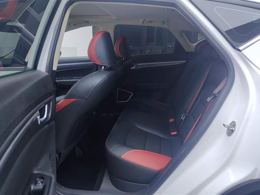 GEELY 2021 car image #12
