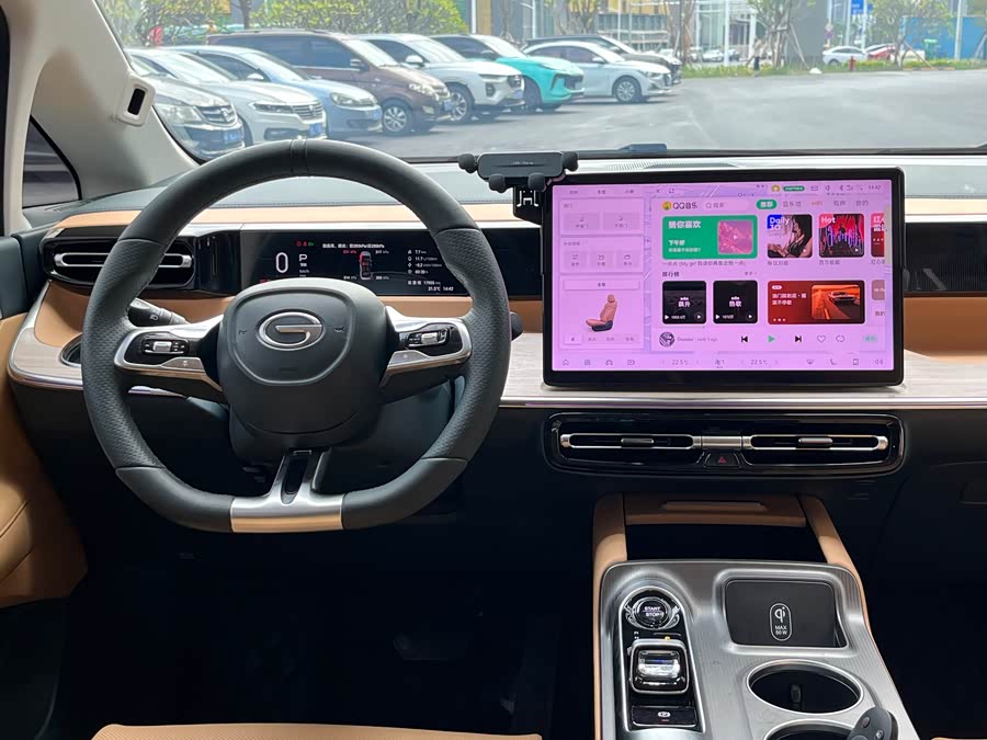 GAC Trumpchi E8 New Energy 2024 car image #12