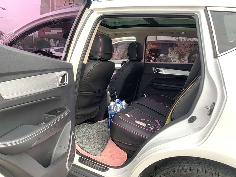 GEELY Vision X6 2019 imagen de coche #12