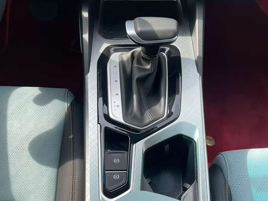 GEELY Emgrand L 2022 #12 GEELY Emgrand L 2022 car image #12