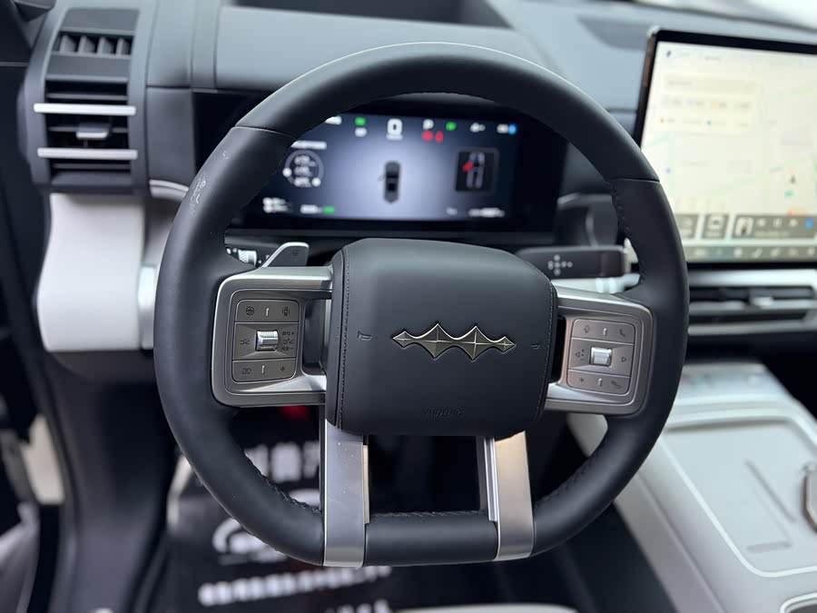 FangChengBao Tiger 7 2025 car image #12