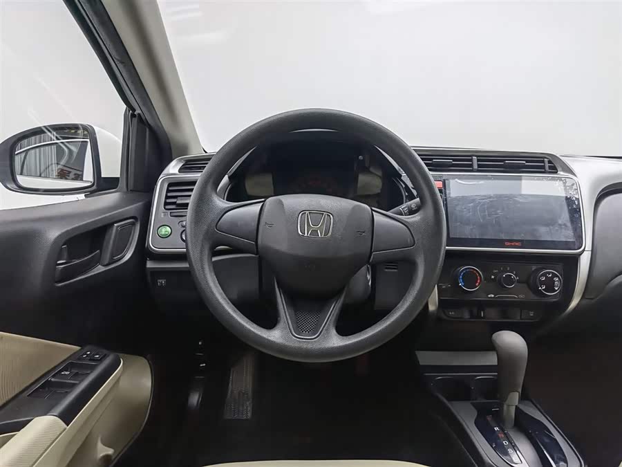 Honda City 2017 изображение автомобиля #12