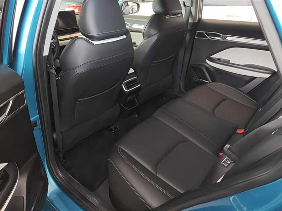 GEELY Emgrand L 2022 #12 GEELY Emgrand L 2022 car image #12