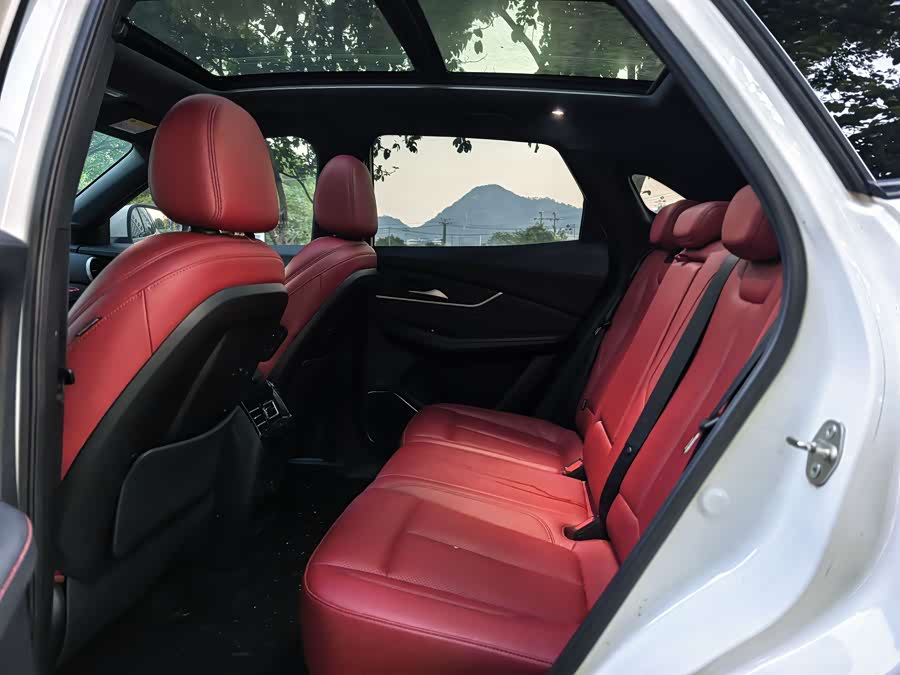 Forthing T5 EVO 2020 car image #12
