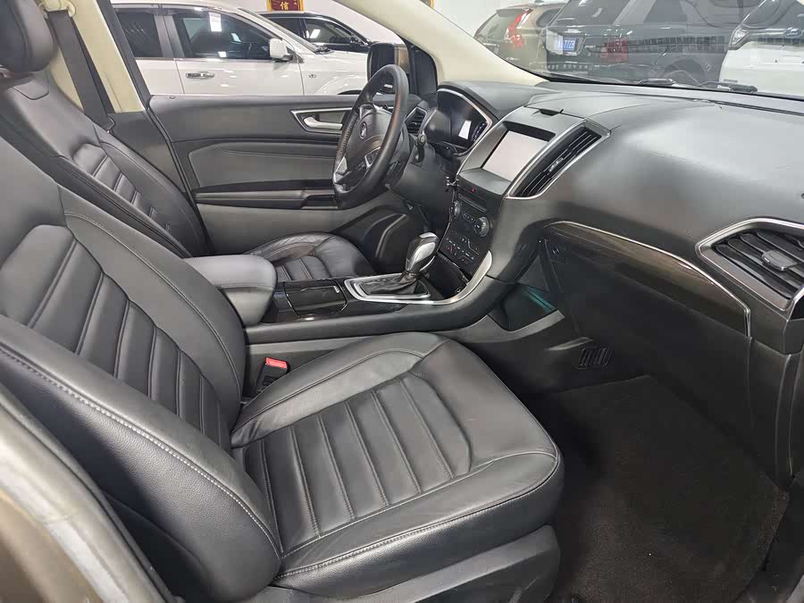 Ford Edge 2016 car image #12
