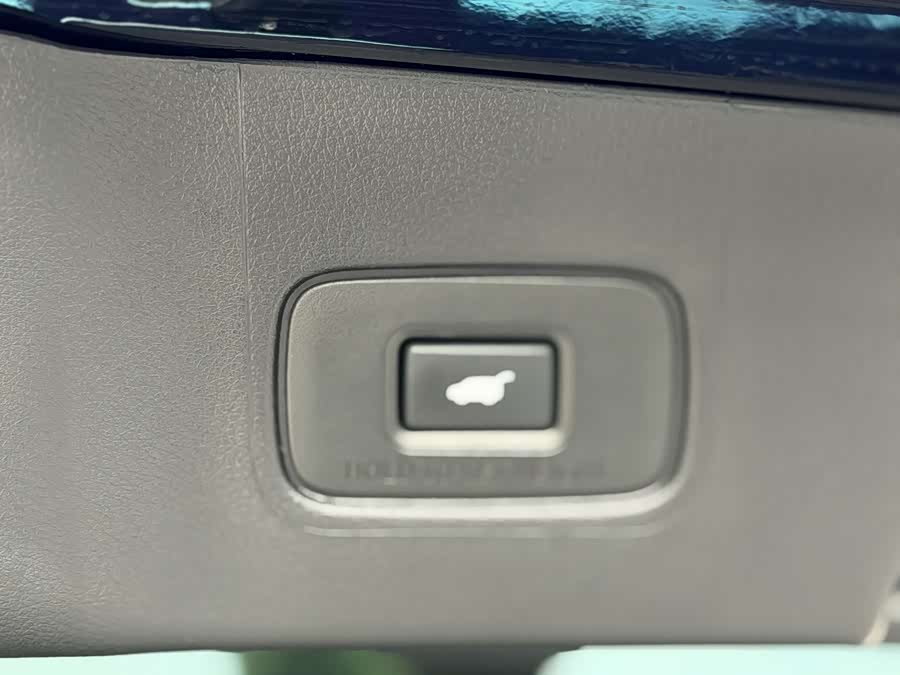 Honda UR-V 2022 car image #12