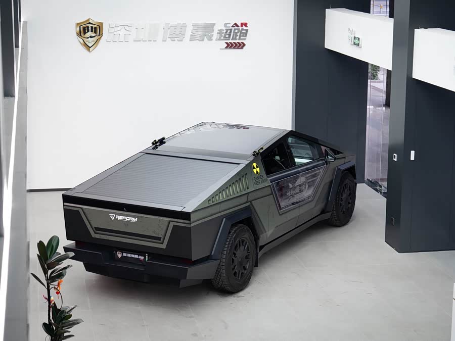 特斯拉 赛博越野旅行车 汽车图片 #12