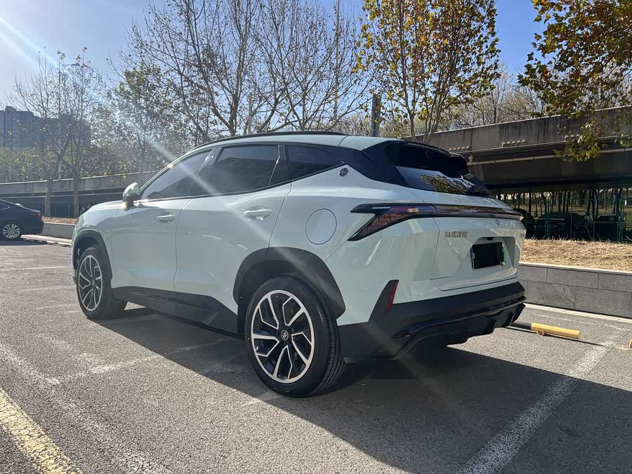 捷途山海 捷途山海L6 2025 #12 捷途山海 捷途山海L6 2025 汽车图片 #12