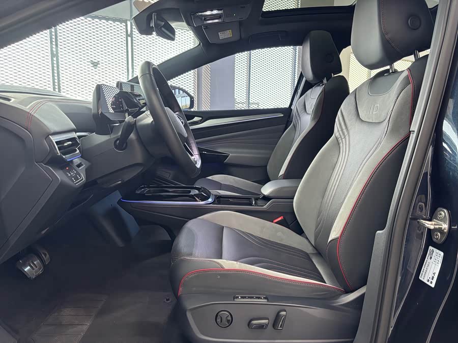 Volkswagen ID.4 Crozz 2022 car image #12