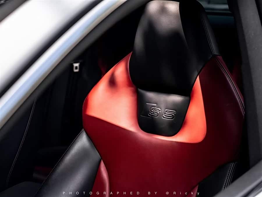 Audi S5 2014 car image #12