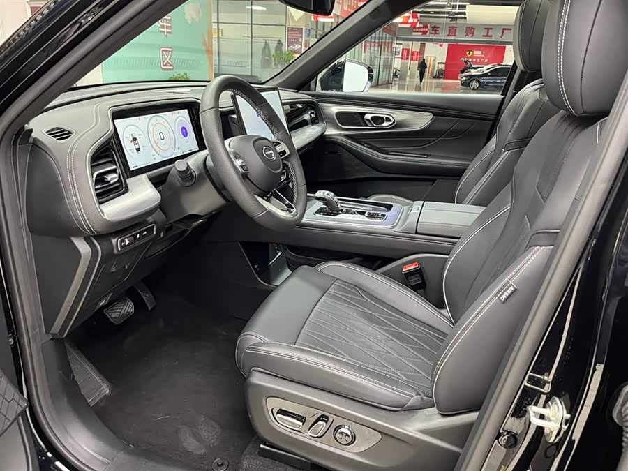 GAC Trumpchi GS8 2025 car image #12