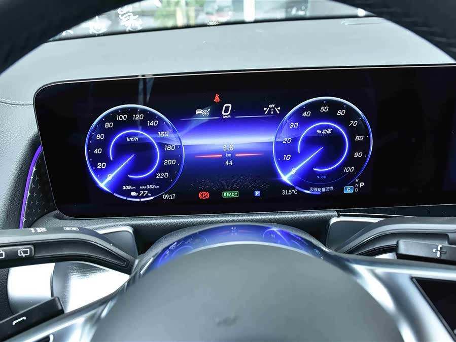 Mercedes-Benz EQB Class 2025 #12 Mercedes-Benz EQB Class 2025 car image #12