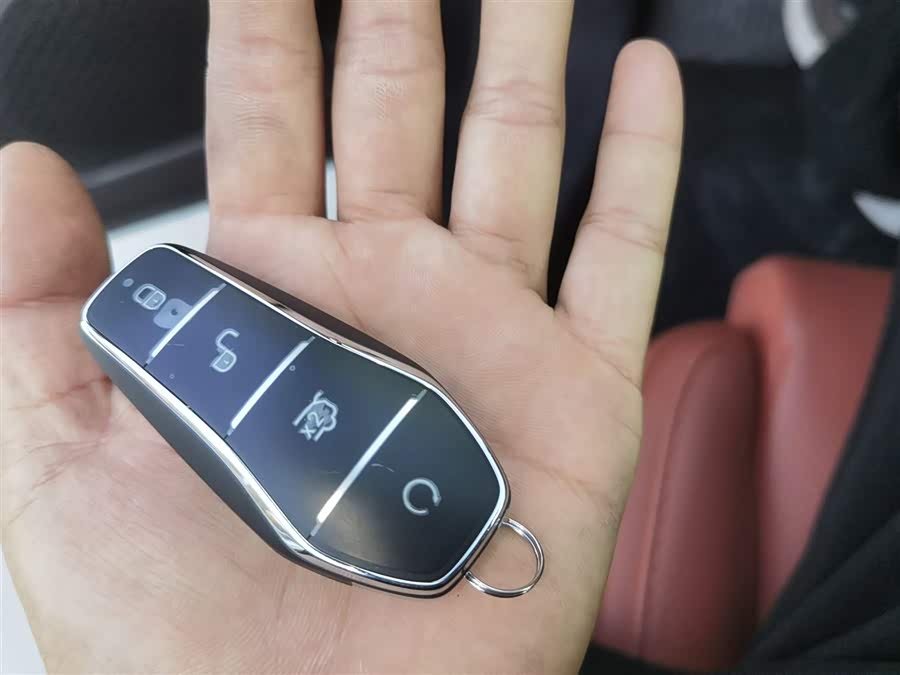 BYD Tang L 2025 #12 BYD Tang L 2025 car image #12