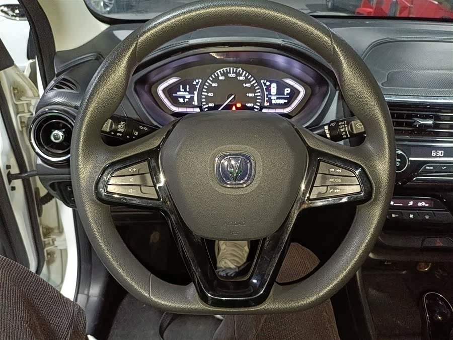 Changan Alsvin 2020 car image #12