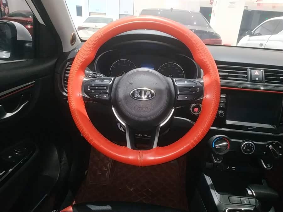 Kia Rio Cross 2019 صورة سيارة #12