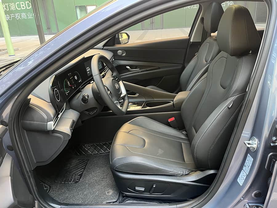 Hyundai Elantra 2024 #12 Hyundai Elantra 2024 car image #12