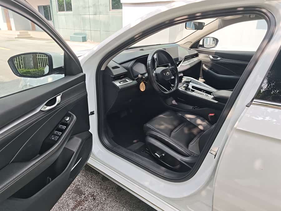 GEELY Preface 2021 car image #12